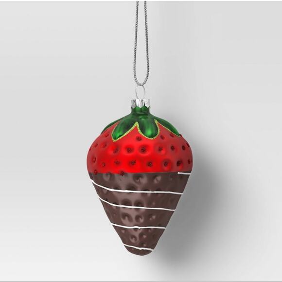 Chocolate Dipped Strawberry Glass Christmas Tree Wondershop Target Red - Picture 2 of 5